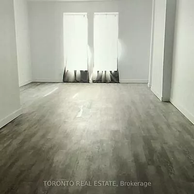 Commercial for sale, 1378, Queen, South Parkdale, Toronto