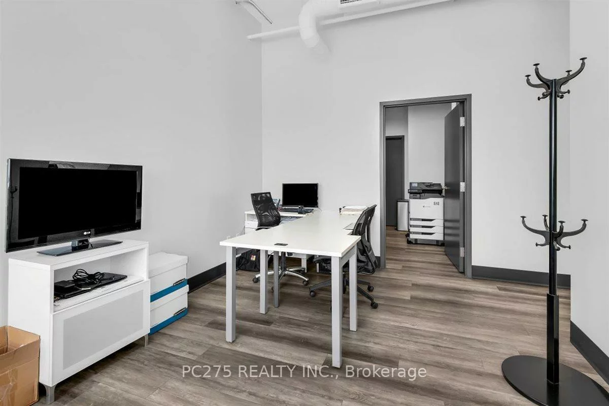 1275, FINCH, York University Heights, Toronto