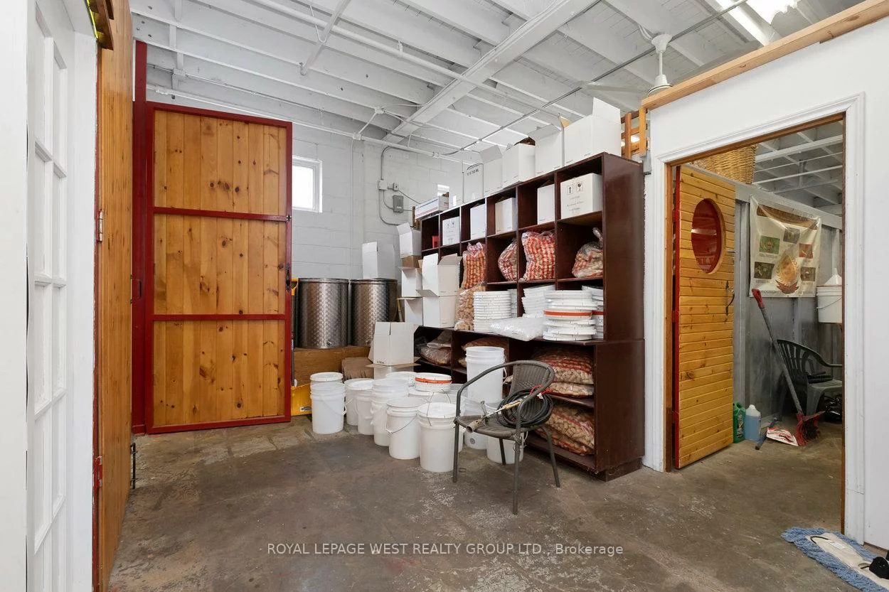 45, Densley, Brookhaven-Amesbury, Toronto