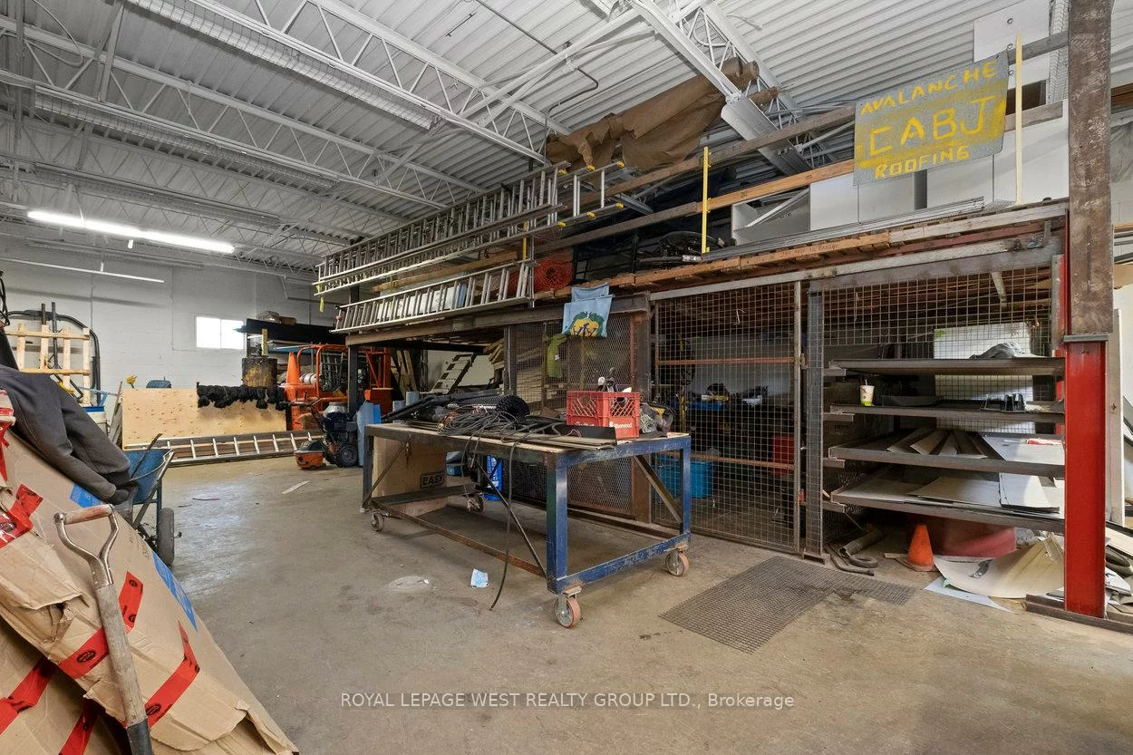 45, Densley, Brookhaven-Amesbury, Toronto