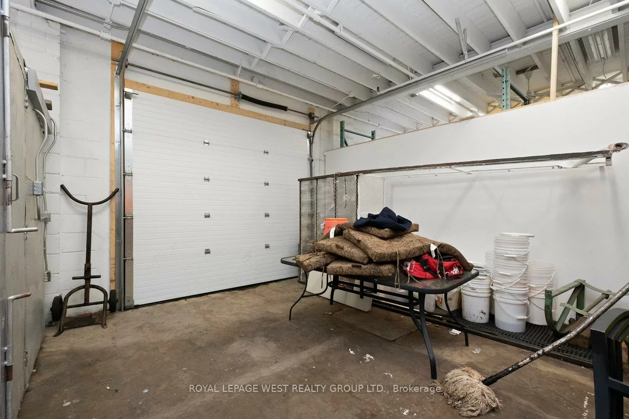 45, Densley, Brookhaven-Amesbury, Toronto