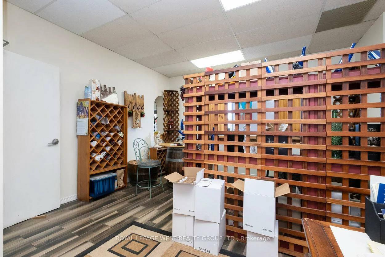 45, Densley, Brookhaven-Amesbury, Toronto