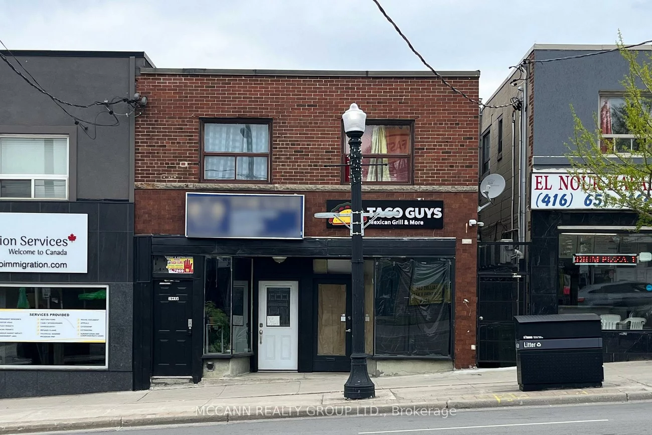 2544, Eglinton, Beechborough-Greenbrook, Toronto