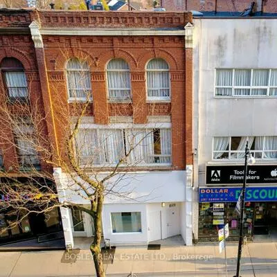 2963, Dundas, Junction Area, Toronto