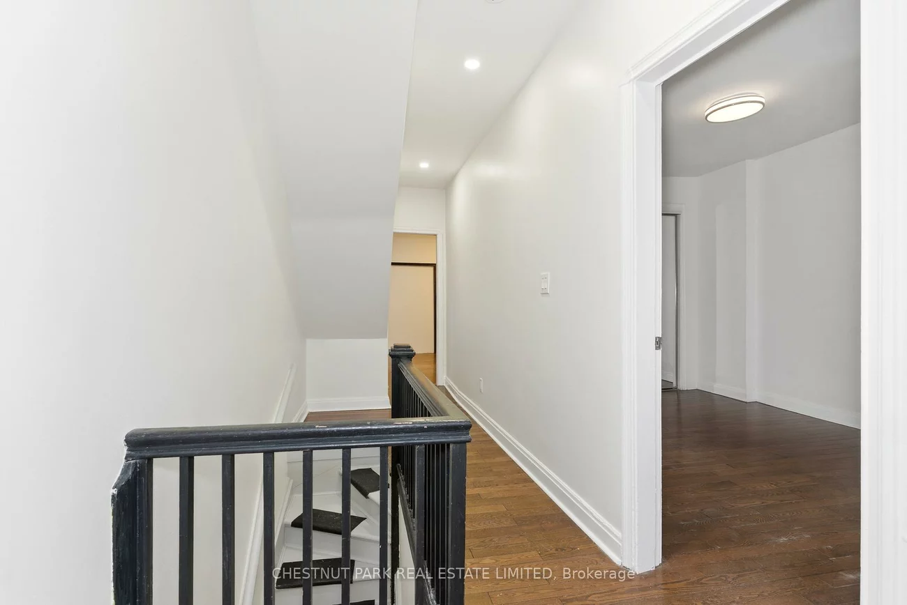 41, Roncesvalles, Roncesvalles, Toronto