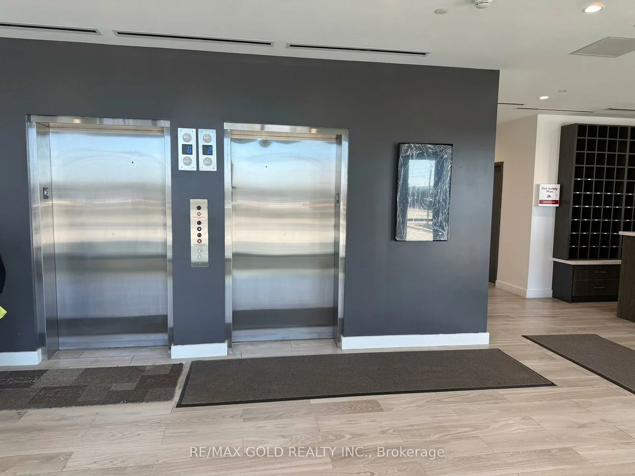 998, Martin Grove, West Humber-Clairville, Toronto