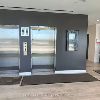 Commercial for sale, 998, Martin Grove, West Humber-Clairville, Toronto