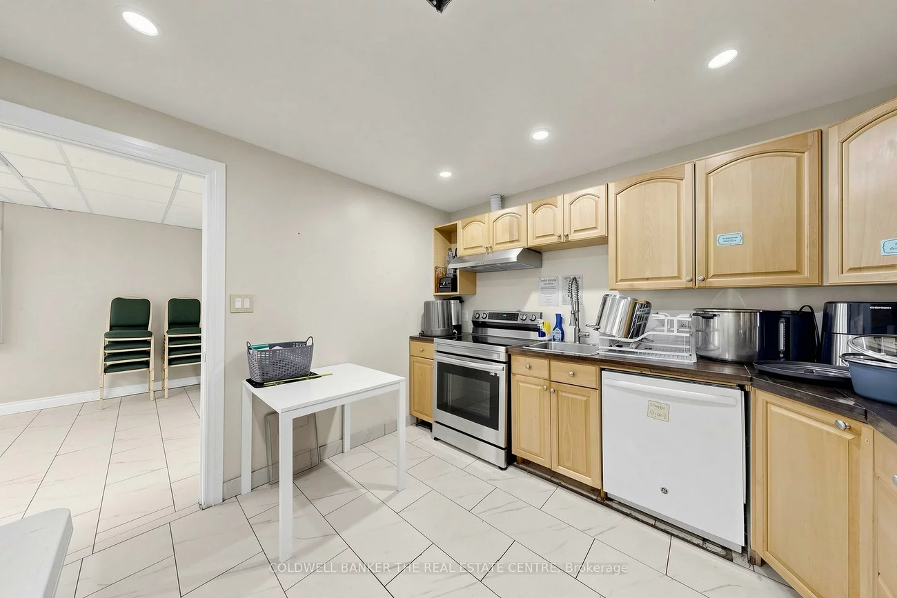 94, Kenhar, Humber Summit, Toronto