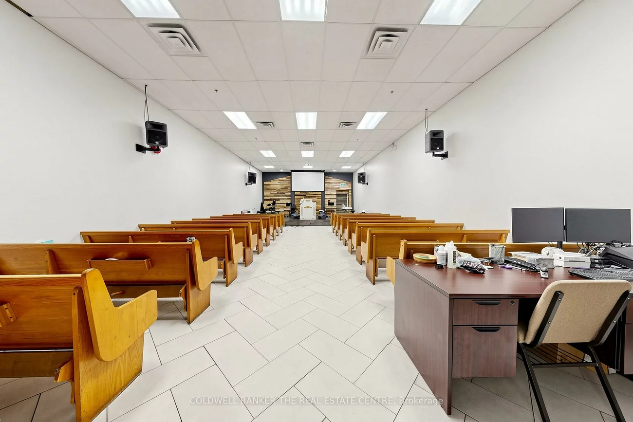 94, Kenhar, Humber Summit, Toronto