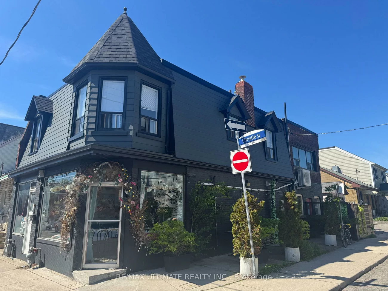 146, Christie, Dovercourt-Wallace Emerson-Junction, Toronto