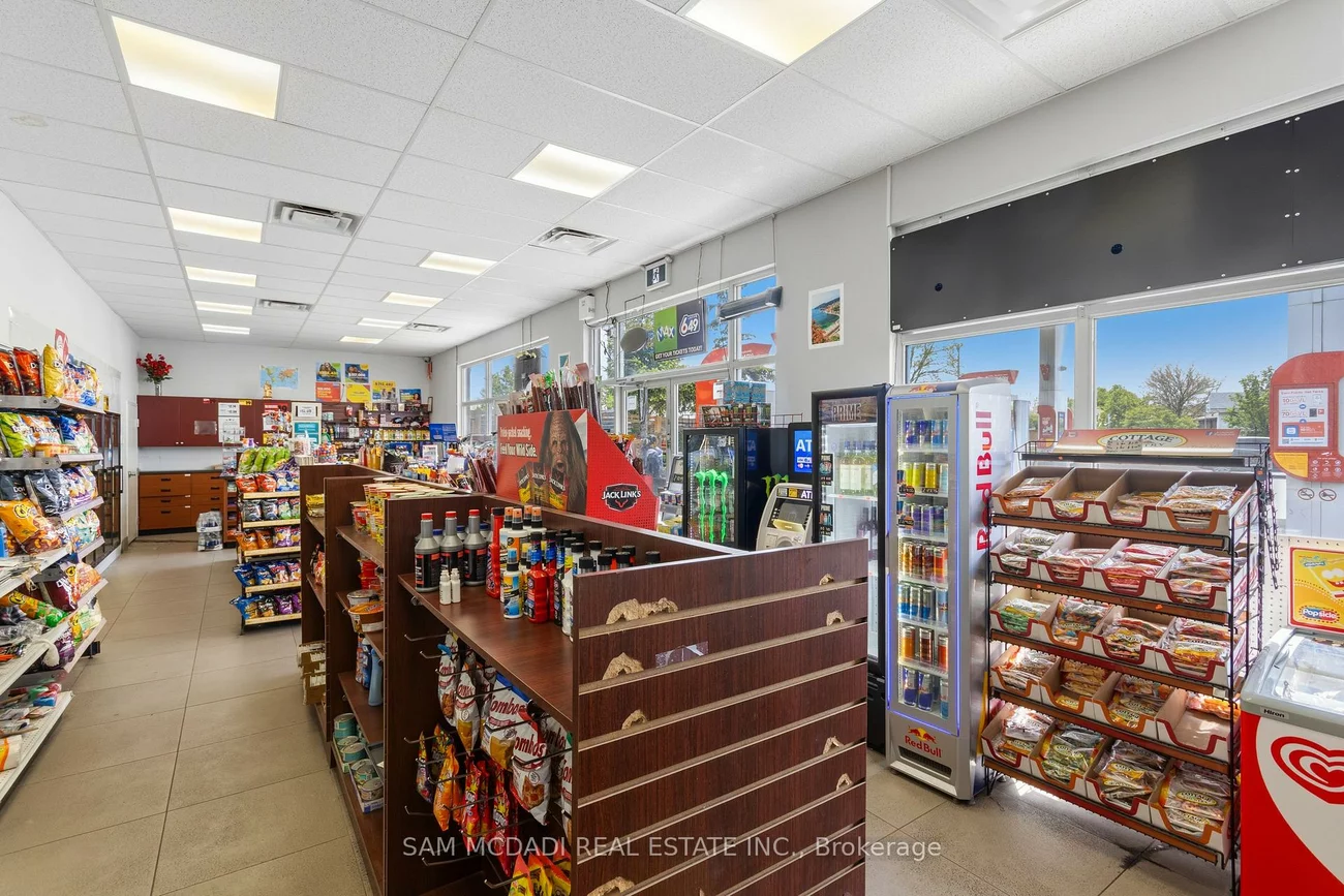 6199, Steeles, Humber Summit, Toronto