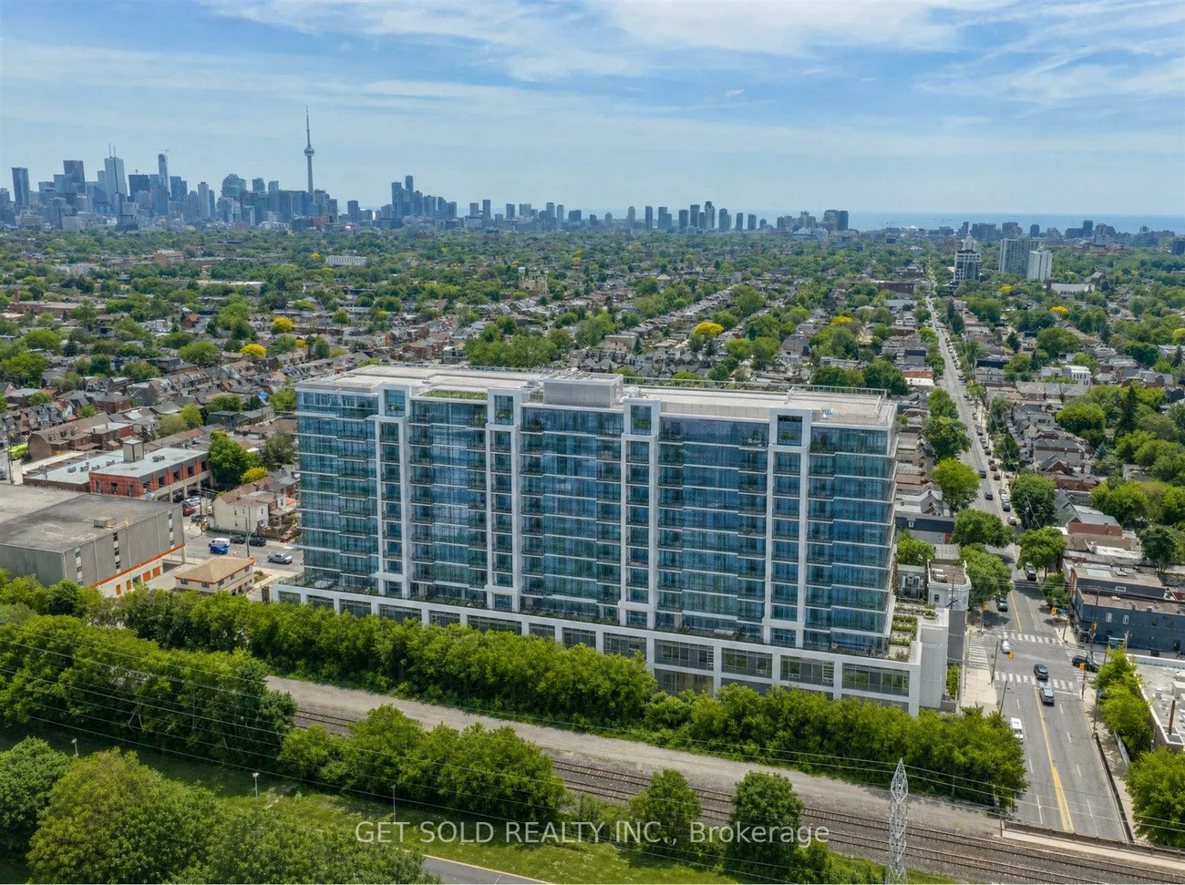 950, Dupont, Dovercourt-Wallace Emerson-Junction, Toronto