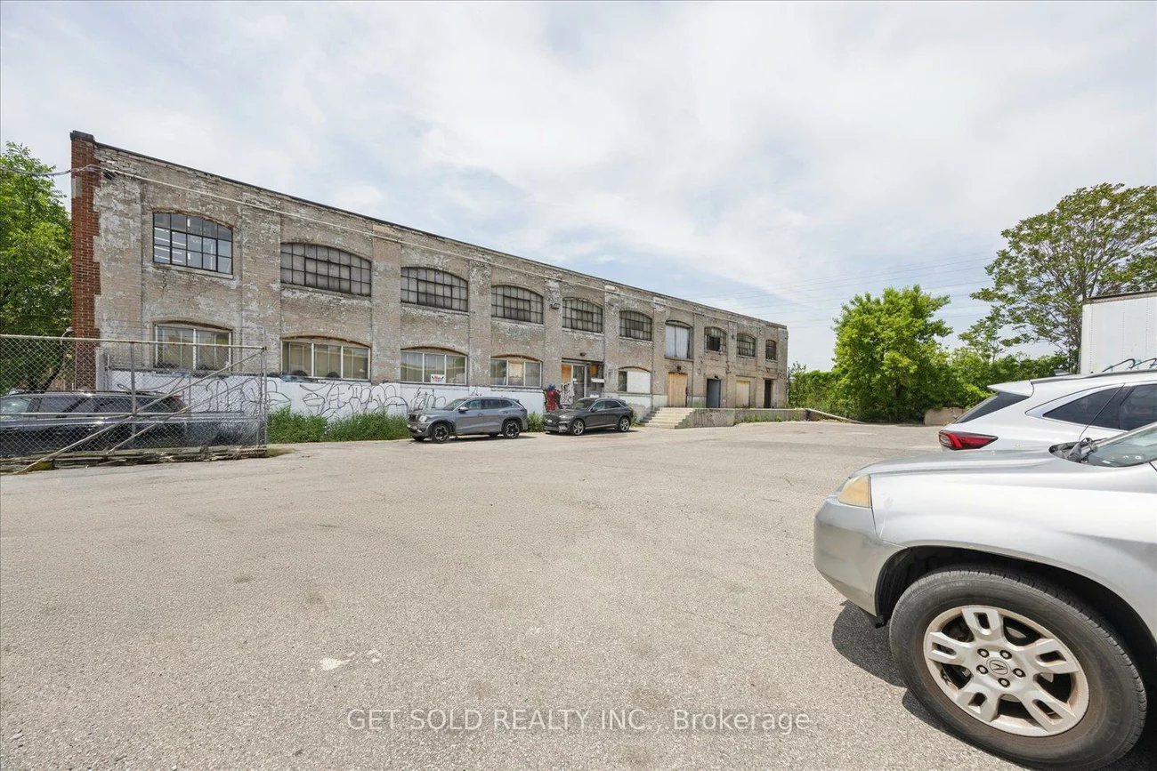 1020, Dupont, Dovercourt-Wallace Emerson-Junction, Toronto