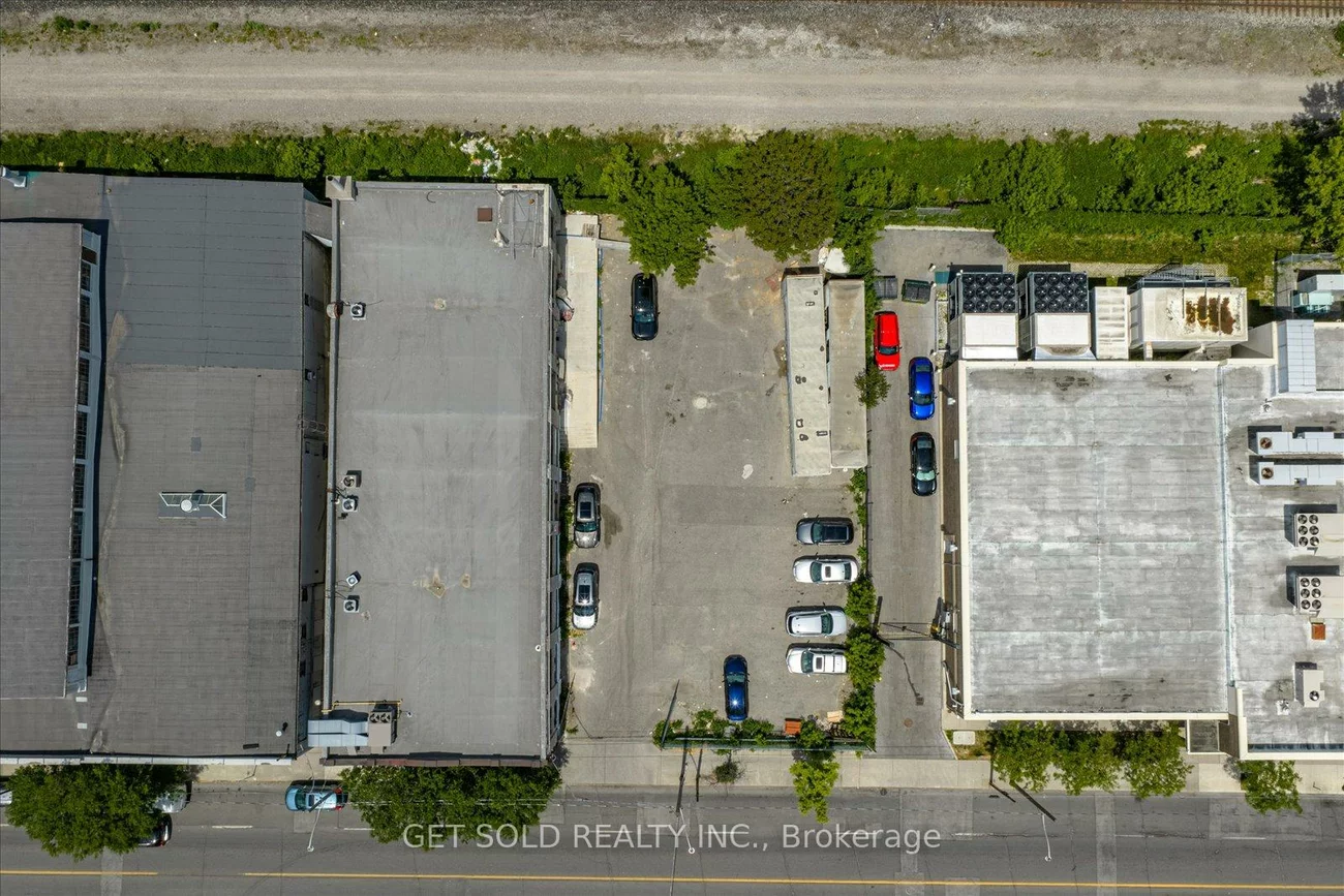 1020, Dupont, Dovercourt-Wallace Emerson-Junction, Toronto