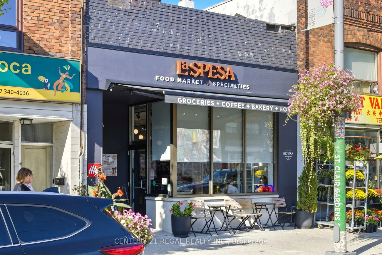 1700, St Clair, Weston-Pellam Park, Toronto