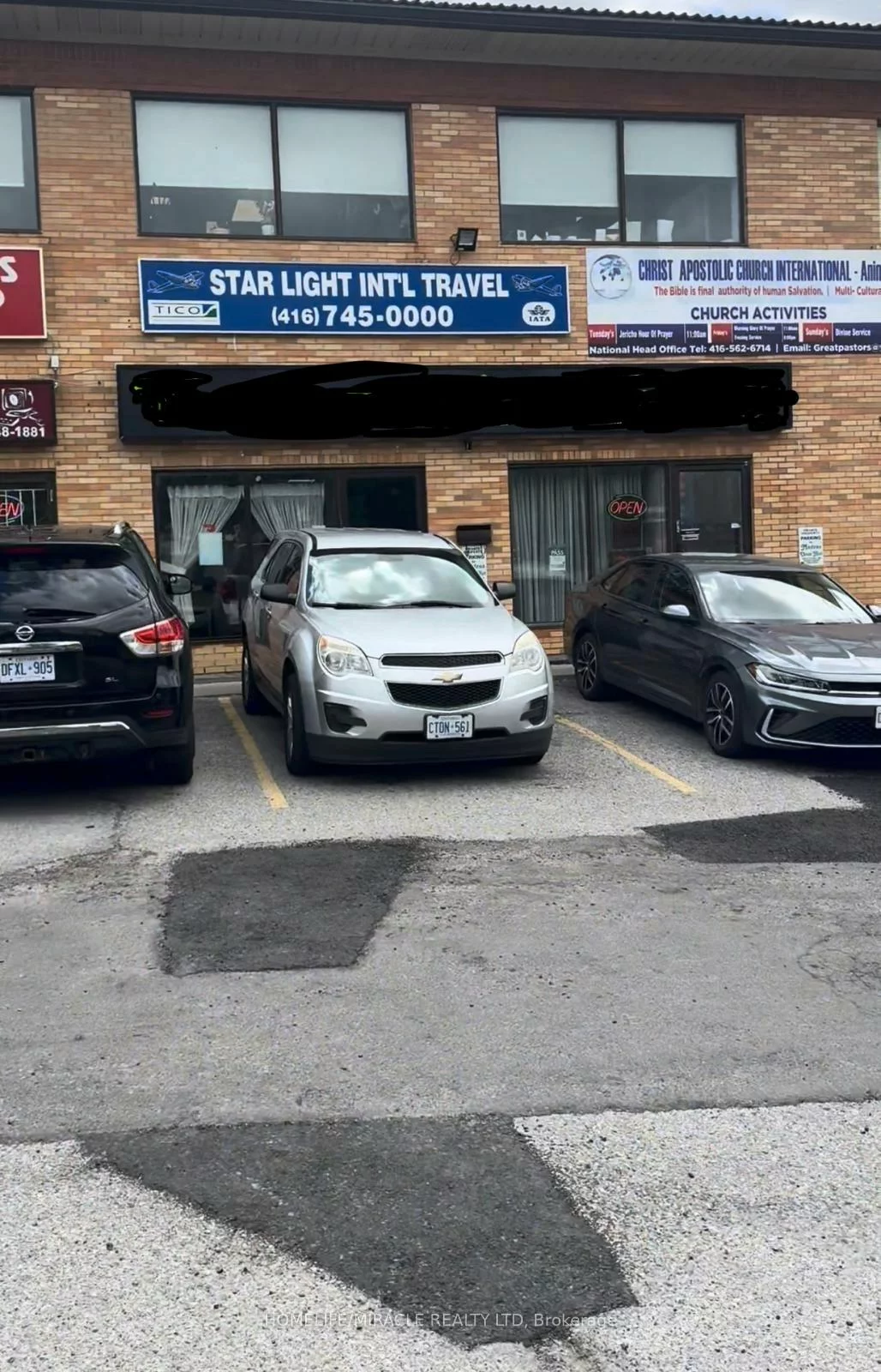 1123, Albion, Rexdale-Kipling, Toronto