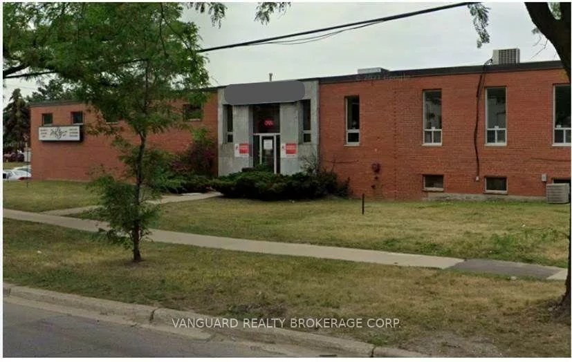 185, Toryork, Humber Summit, Toronto
