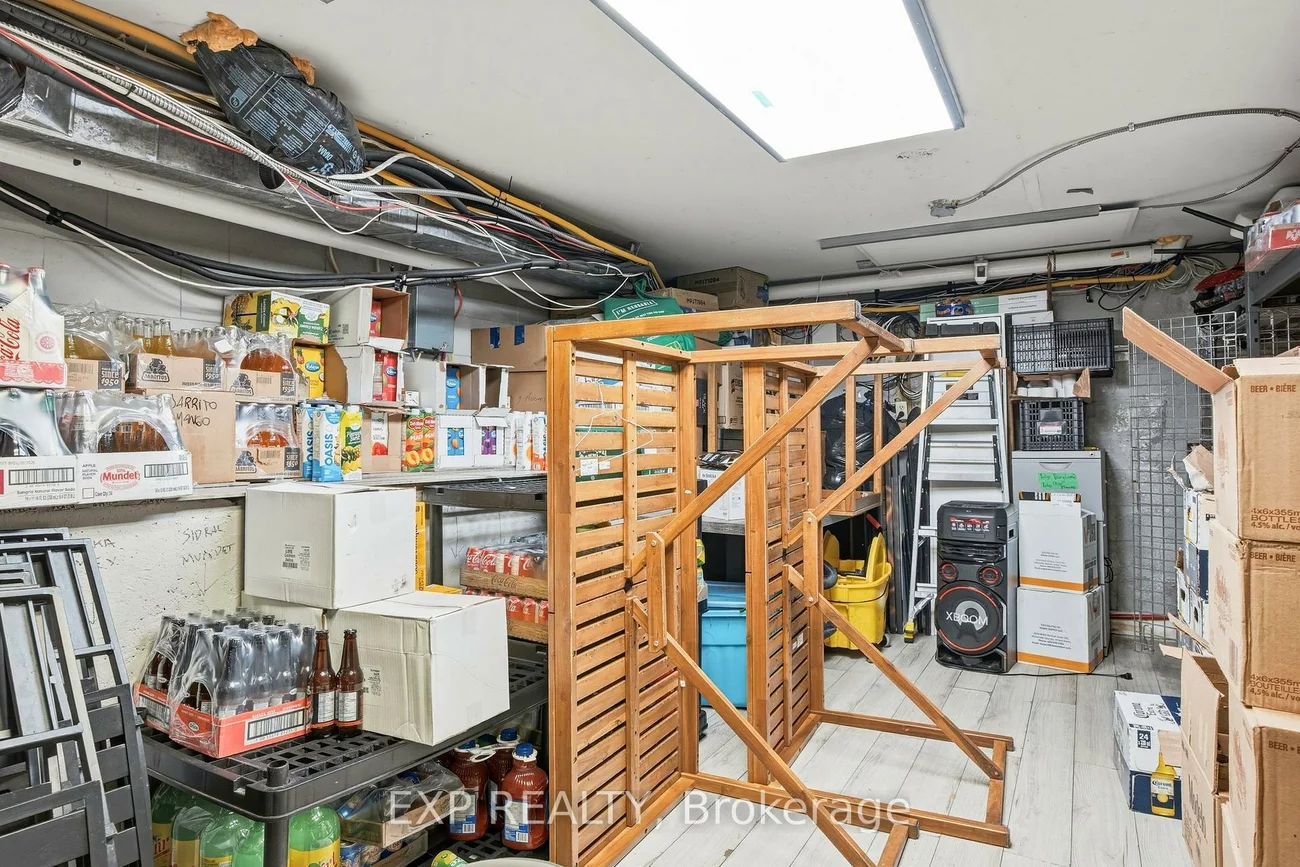 1263, Queen, South Parkdale, Toronto