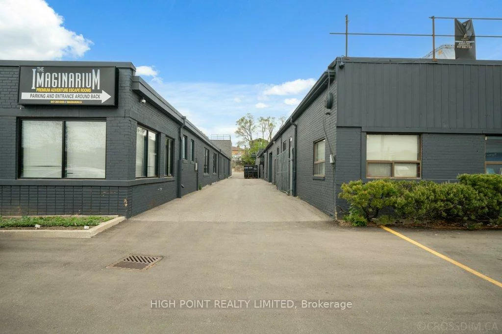 116-120, tycos, Yorkdale-Glen Park, Toronto
