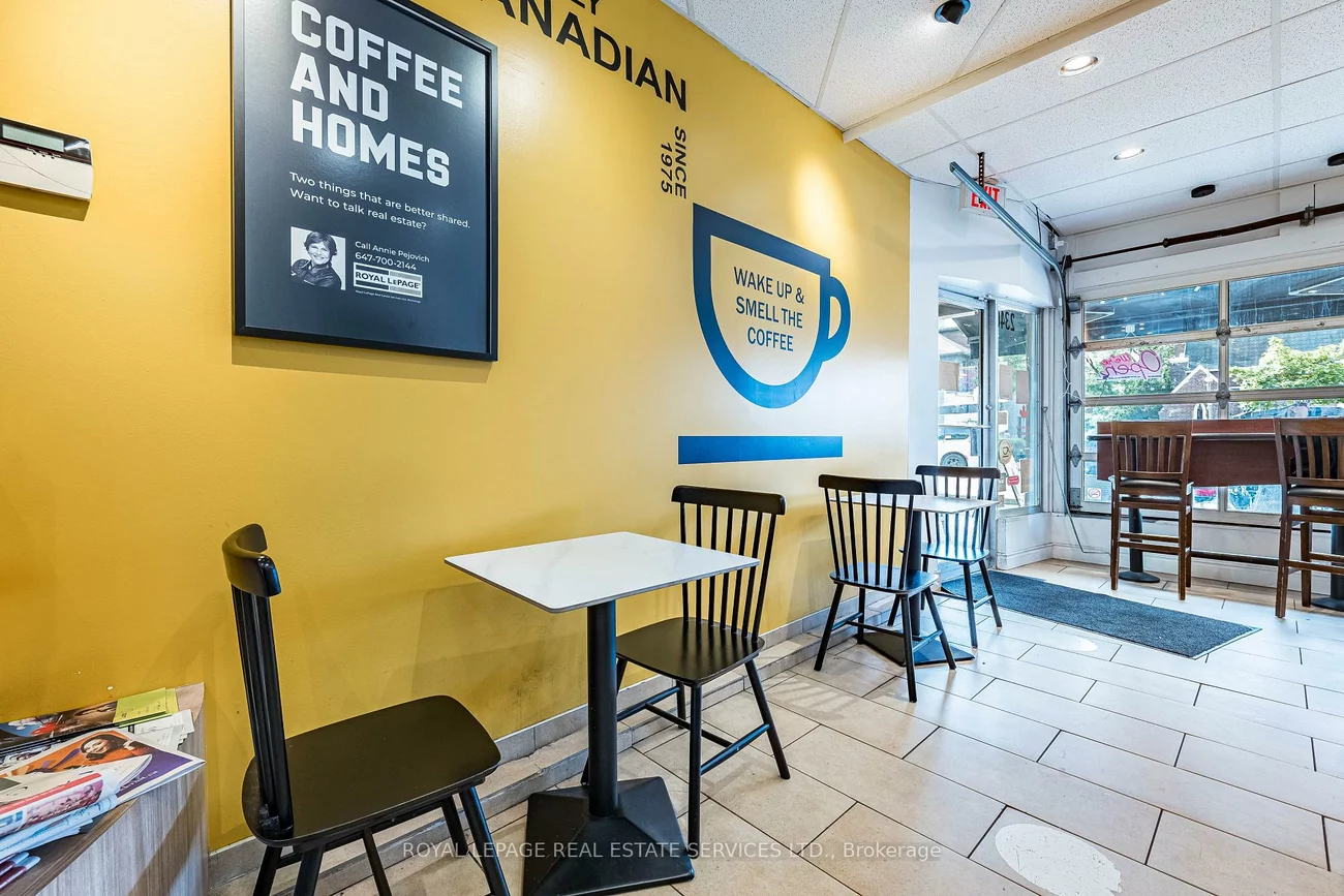 2340, Bloor, Runnymede-Bloor West Village, Toronto
