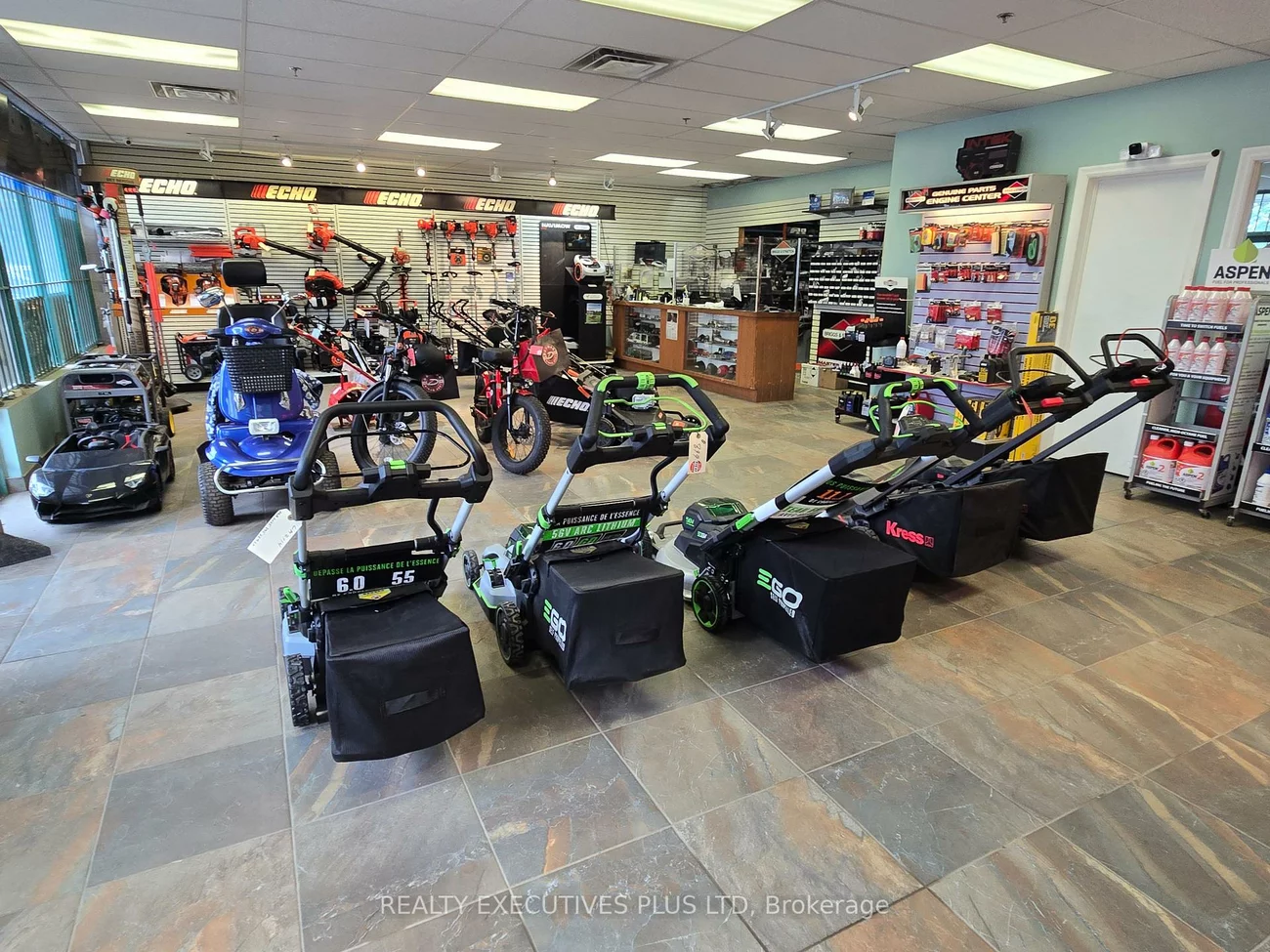 6921, Steeles, West Humber-Clairville, Toronto