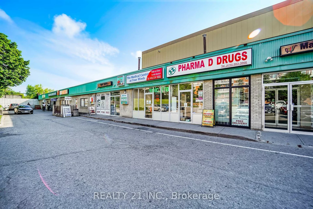 45, Four Winds, York University Heights, Toronto