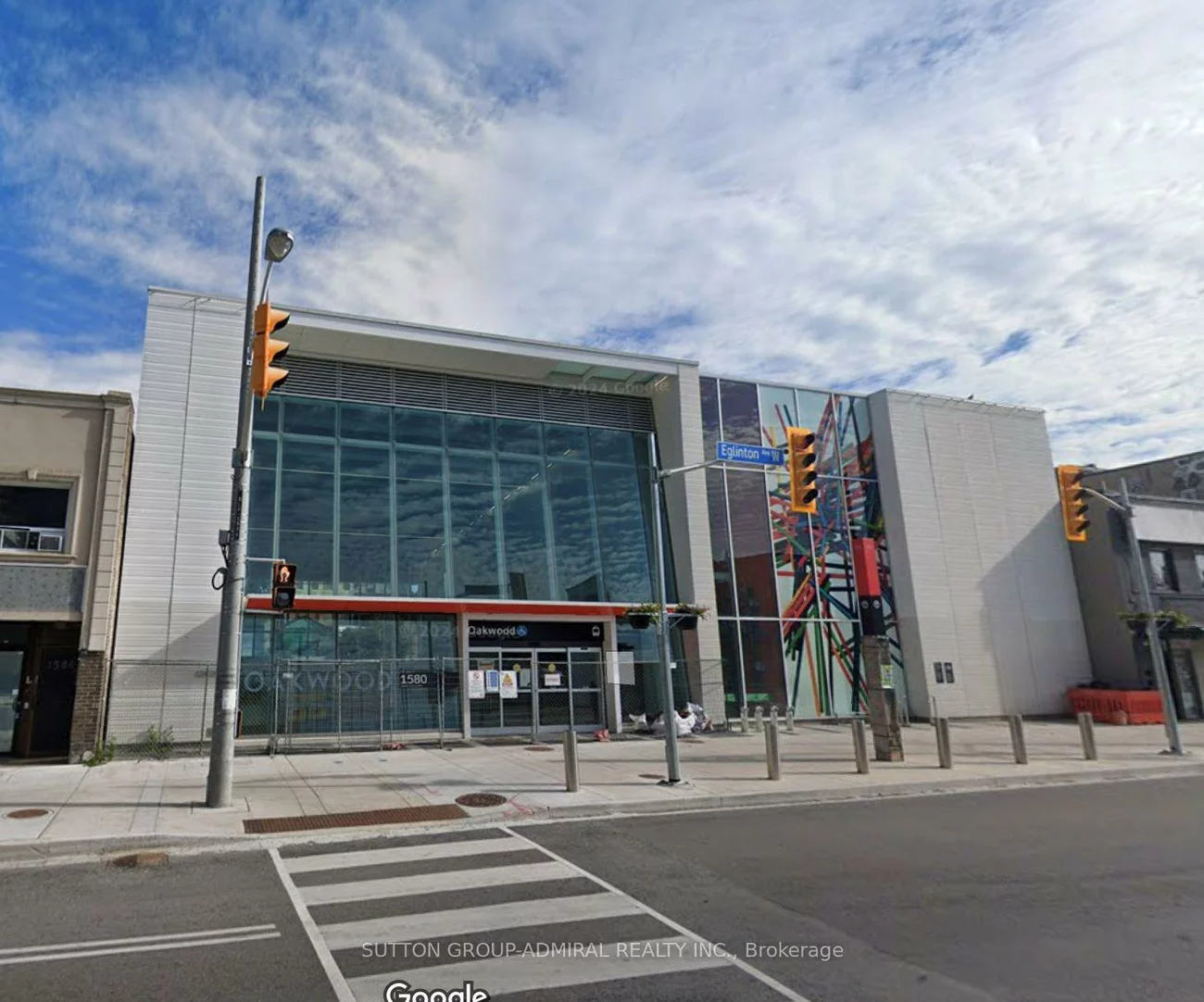 1602, Eglinton, Briar Hill-Belgravia, Toronto