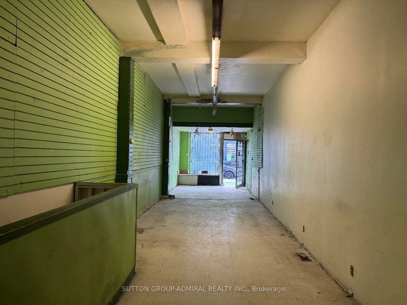 1602, Eglinton, Briar Hill-Belgravia, Toronto