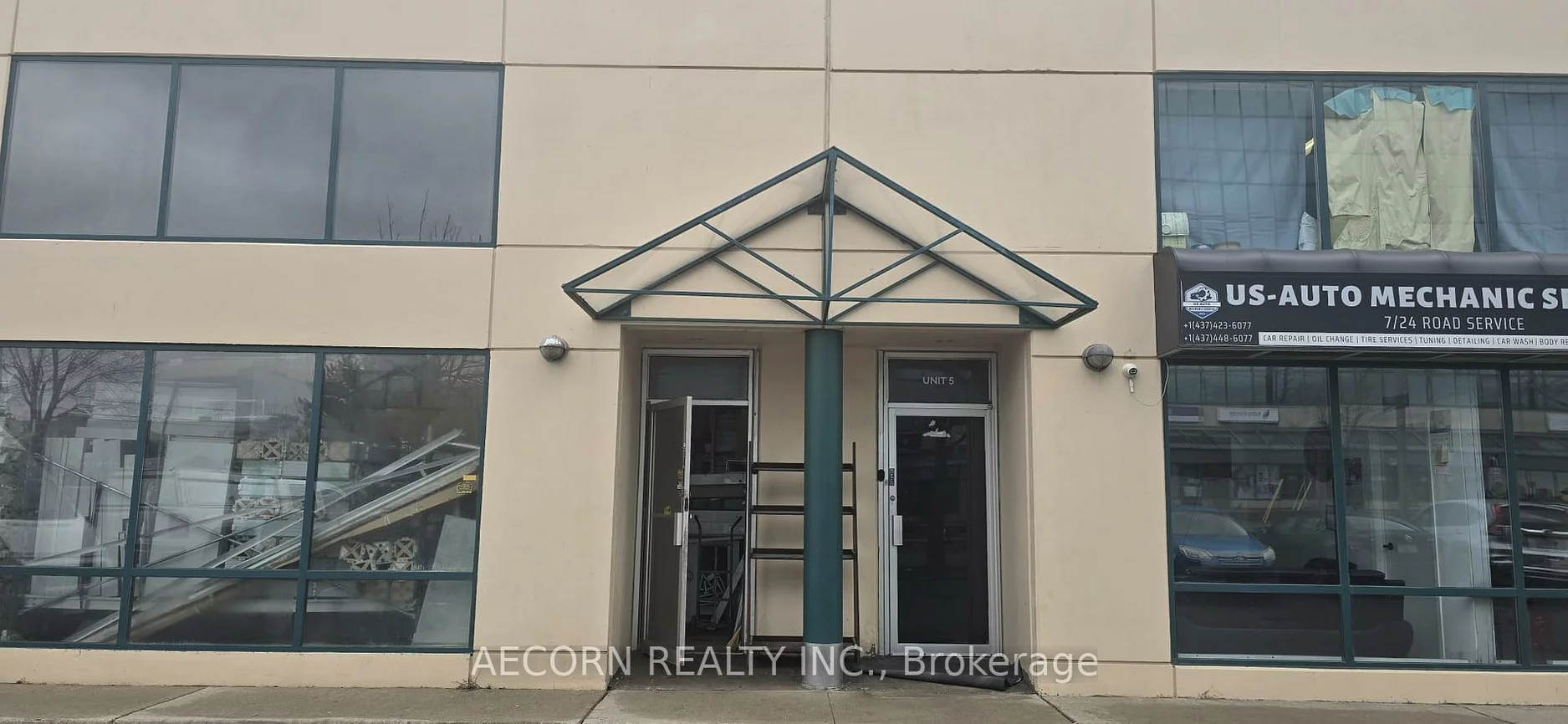 1270, Finch, York University Heights, Toronto
