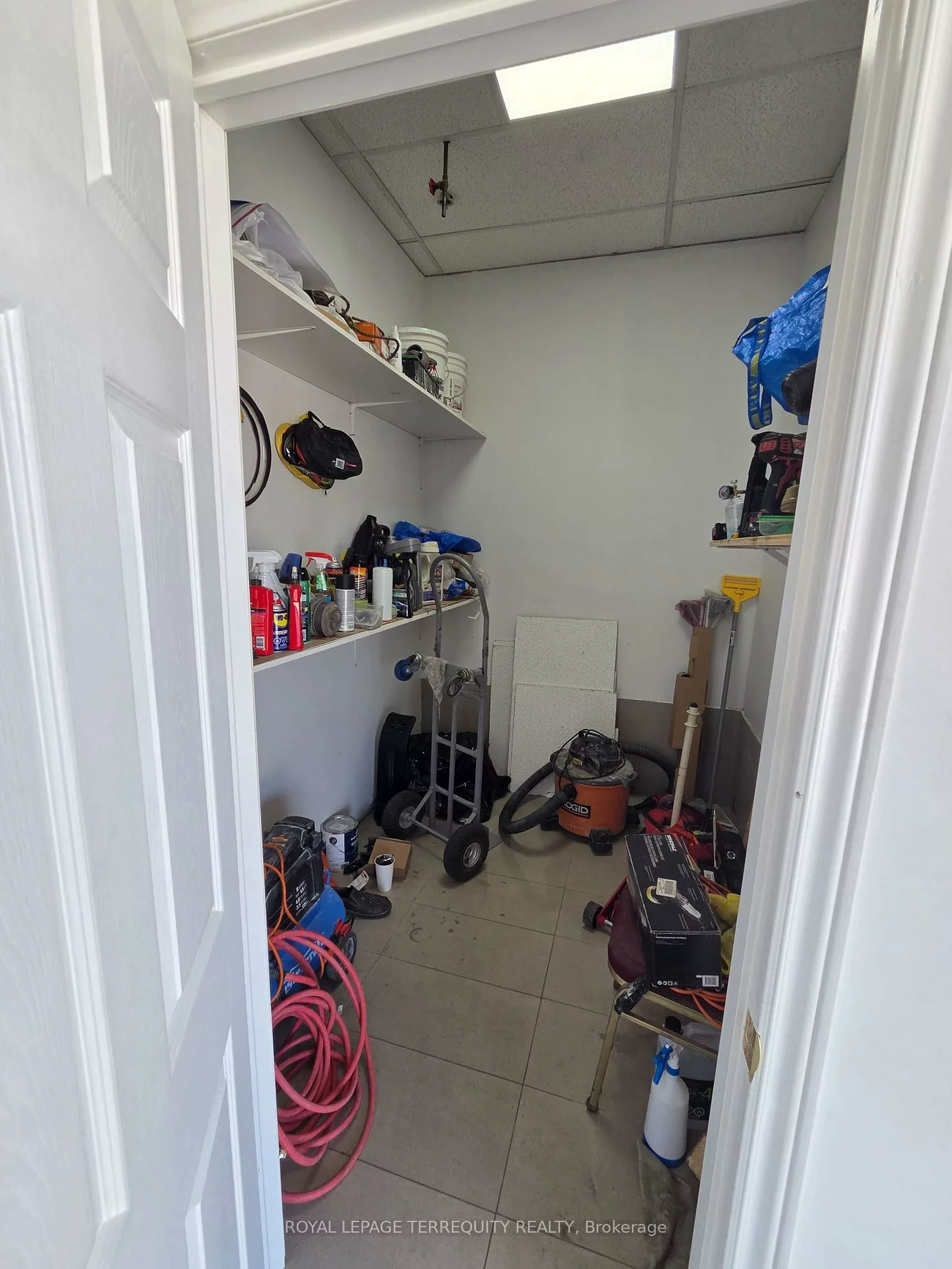1025, Finch, York University Heights, Toronto
