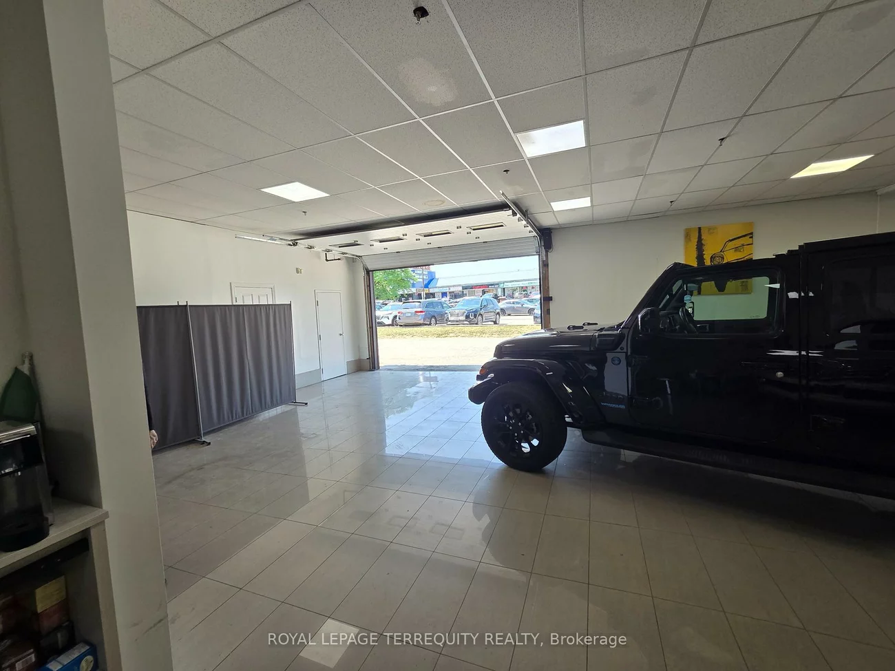 1025, Finch, York University Heights, Toronto