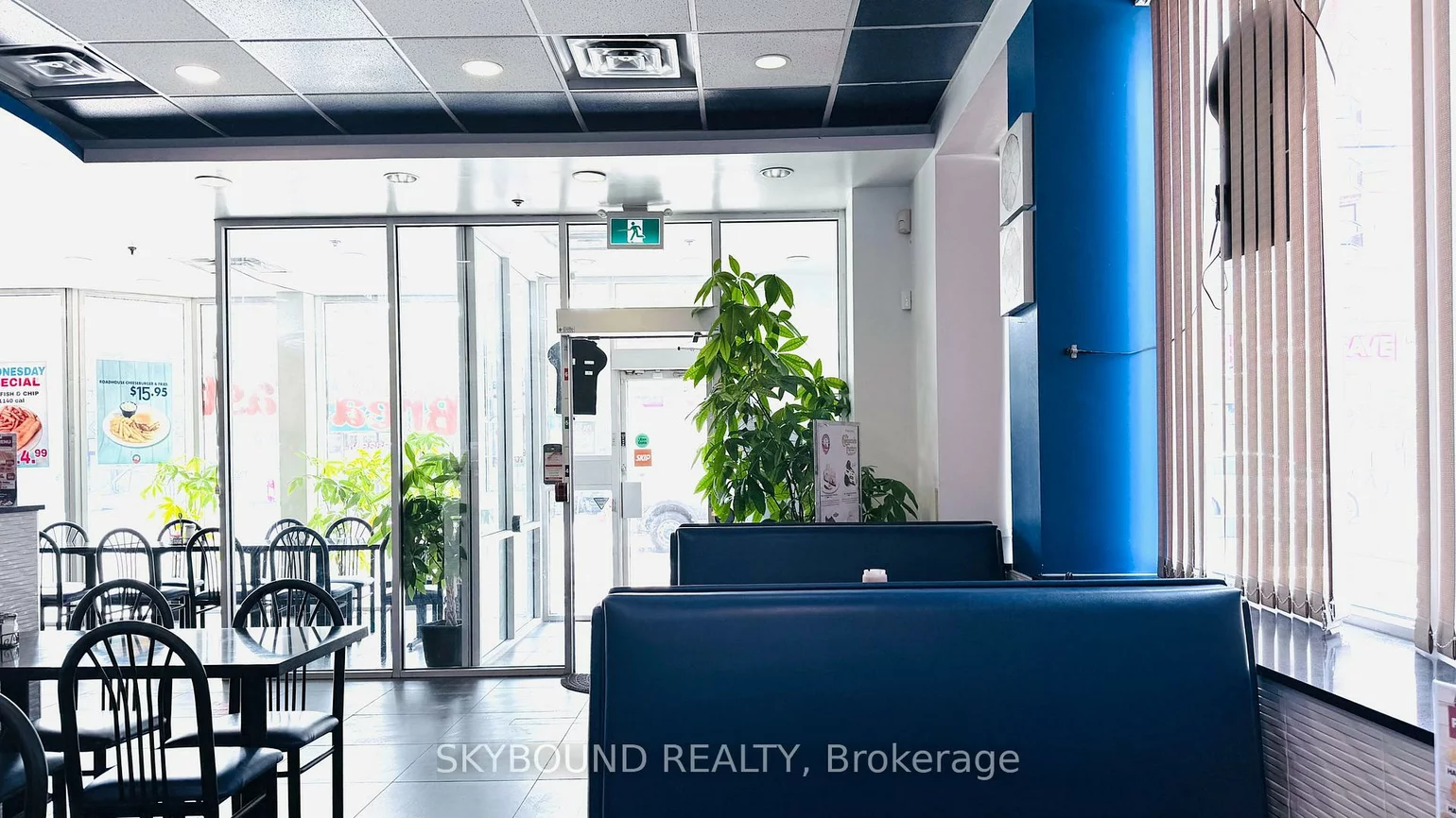 2814, Lakeshore, New Toronto, Toronto