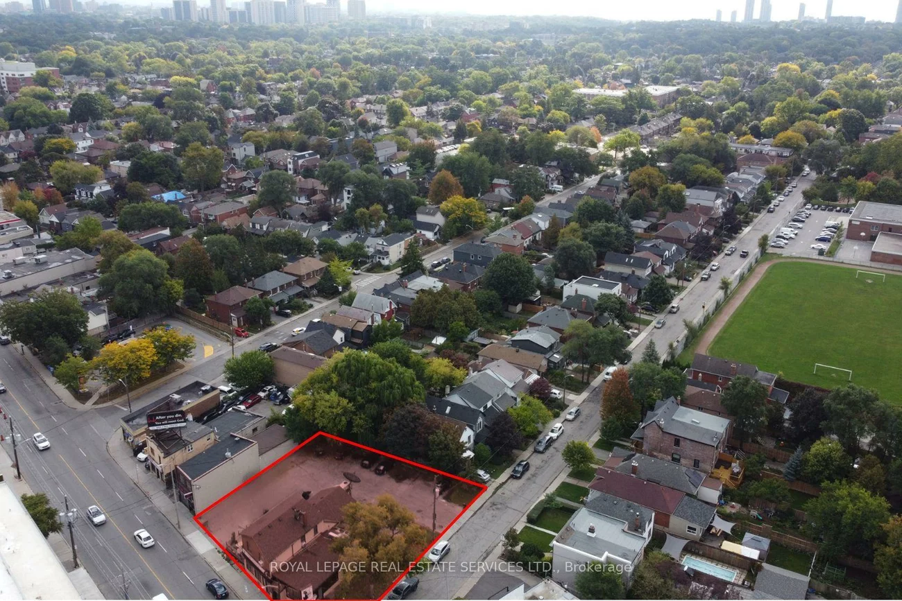 3513, Dundas, Runnymede-Bloor West Village, Toronto