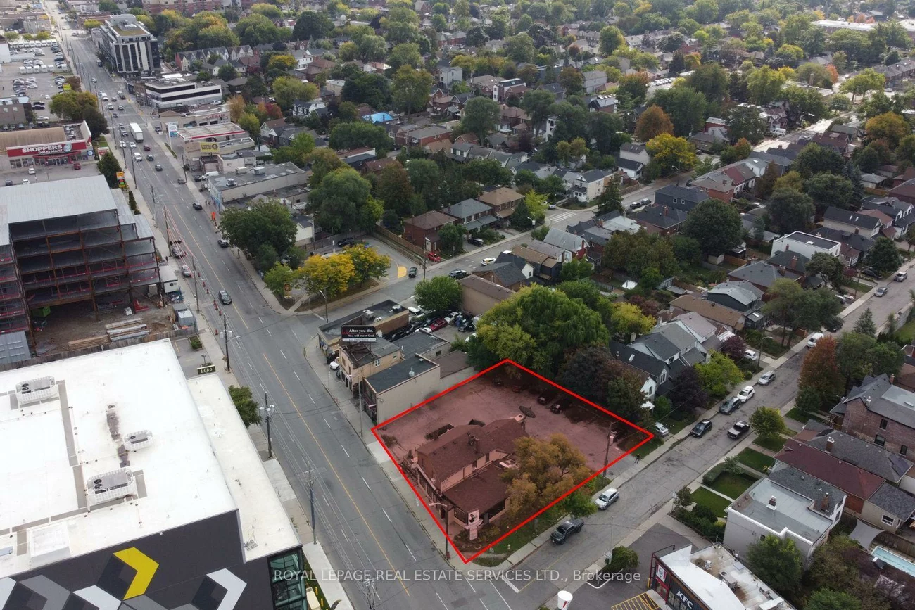 3513, Dundas, Runnymede-Bloor West Village, Toronto