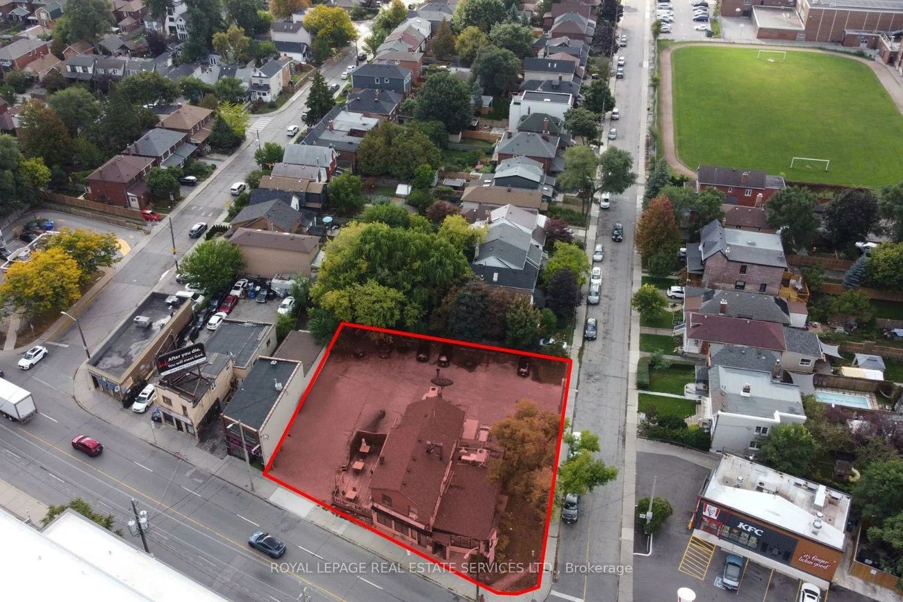 3513, Dundas, Runnymede-Bloor West Village, Toronto