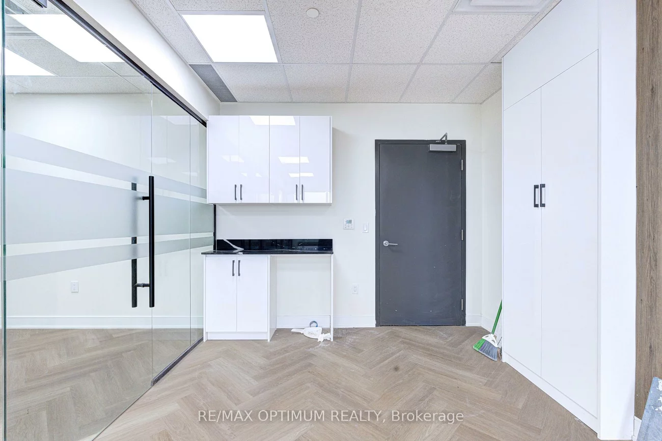 996, Martin Grove, West Humber-Clairville, Toronto