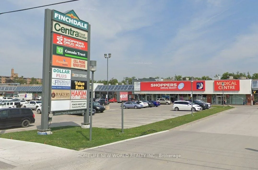 2584, Finch, Humber Summit, Toronto