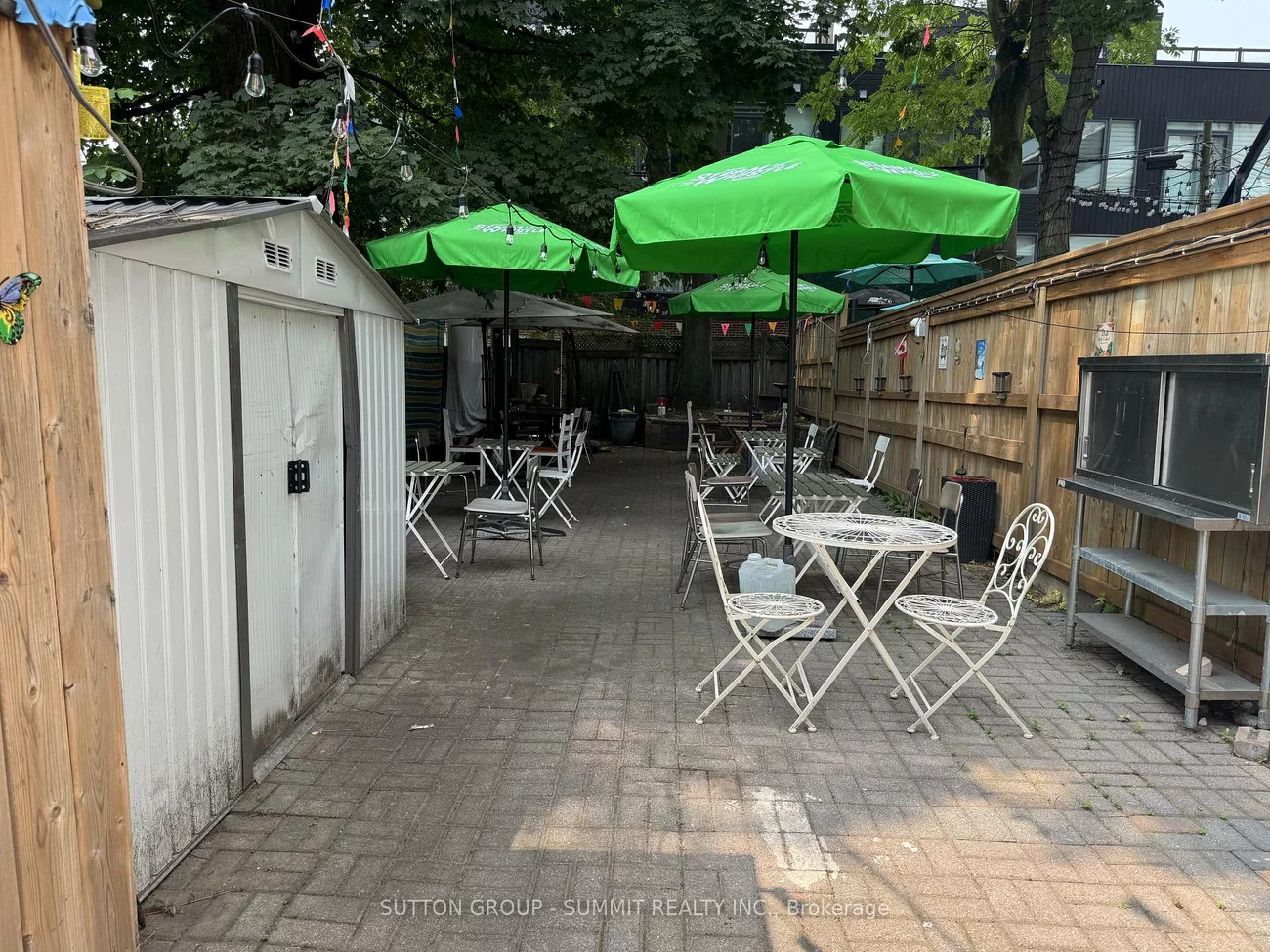 414, Roncesvalles, High Park-Swansea, Toronto