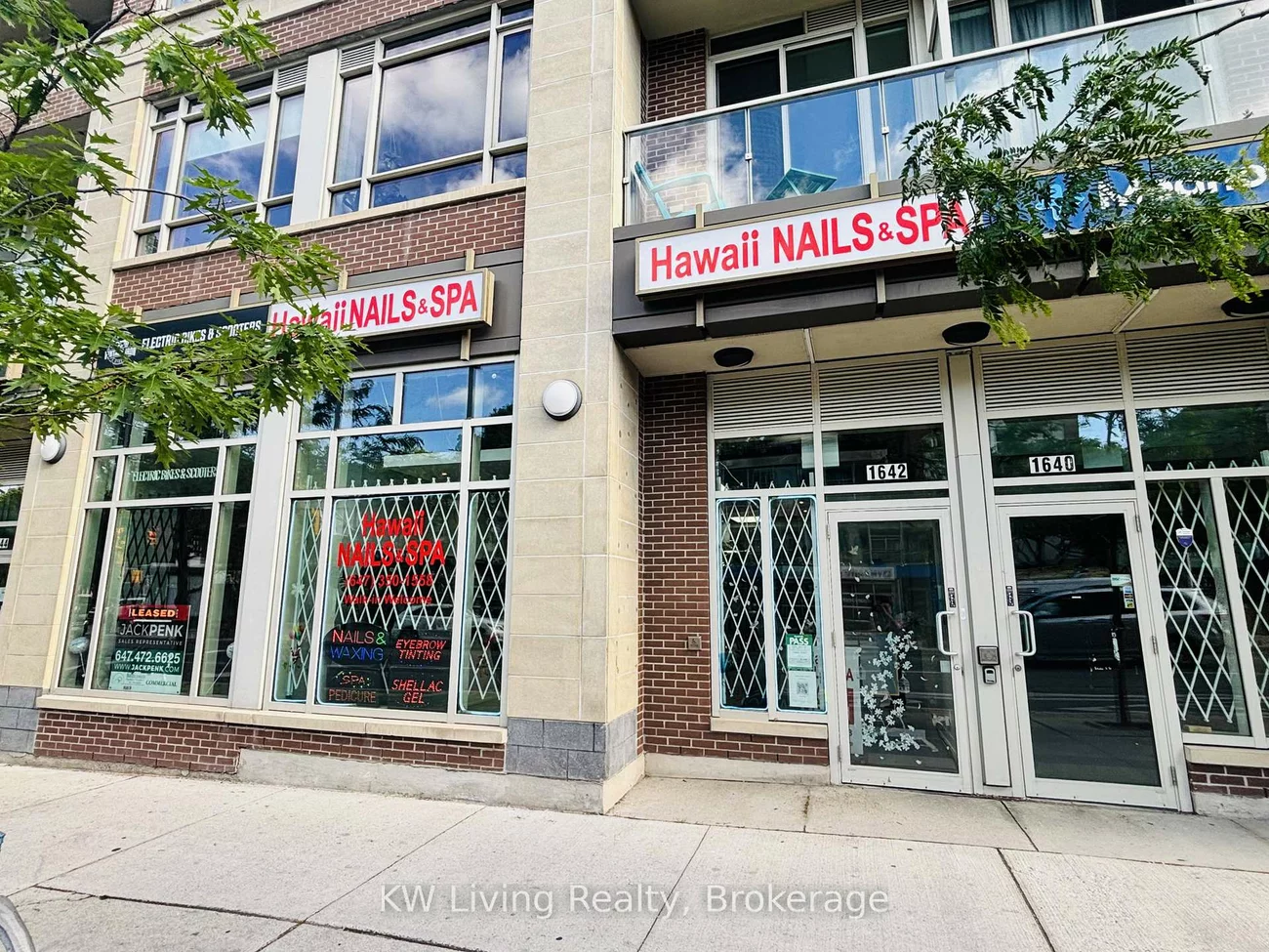 1642, Bloor, High Park North, Toronto