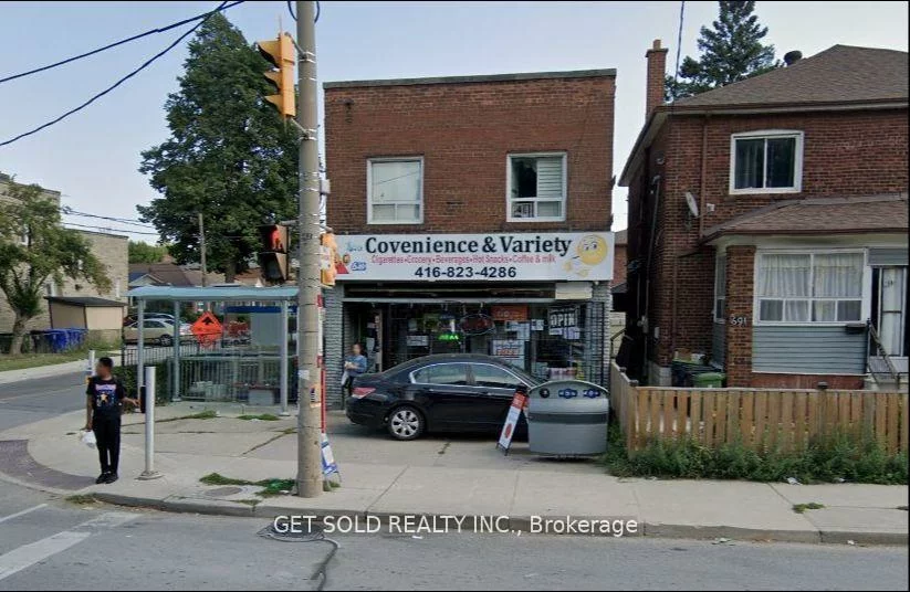 1693, Keele, Keelesdale-Eglinton West, Toronto