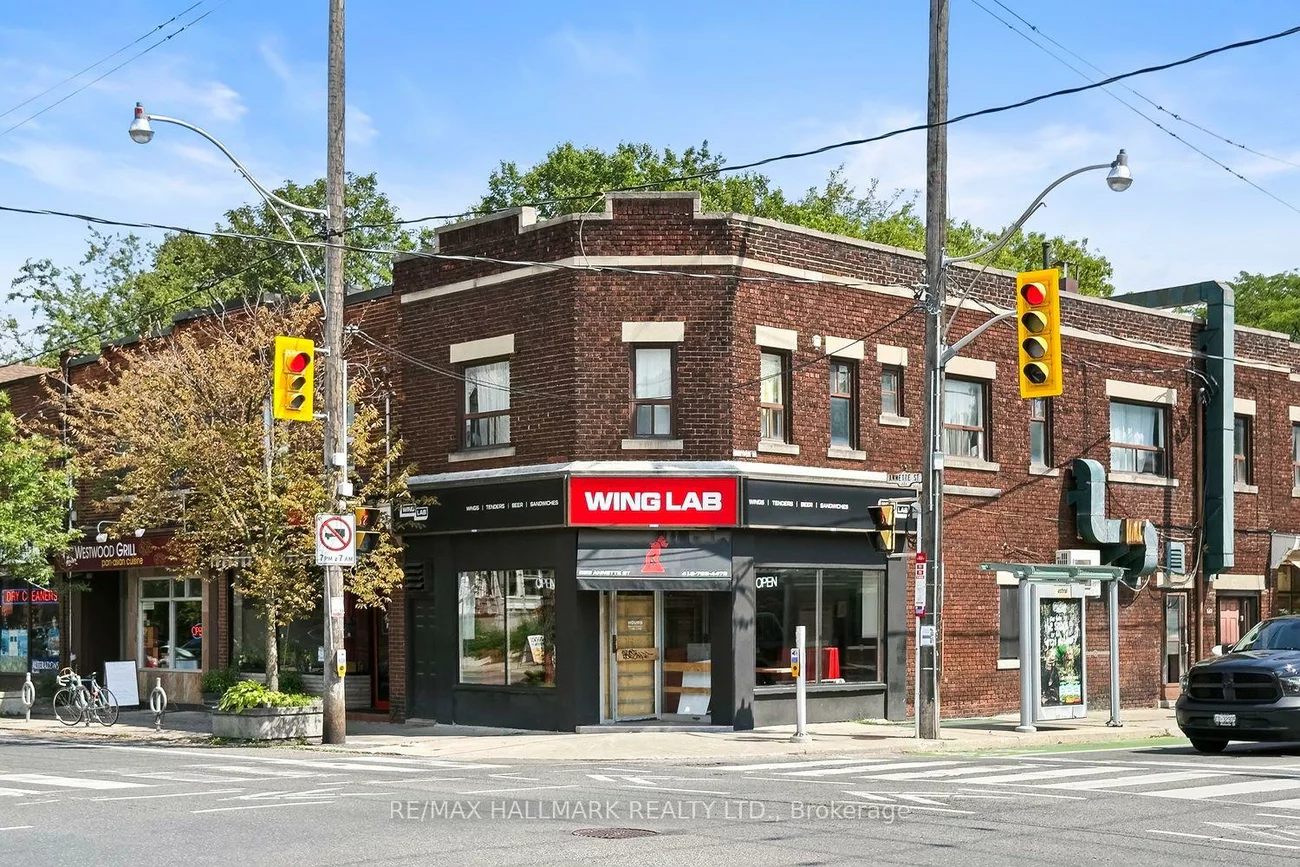 523, Annette, High Park North, Toronto