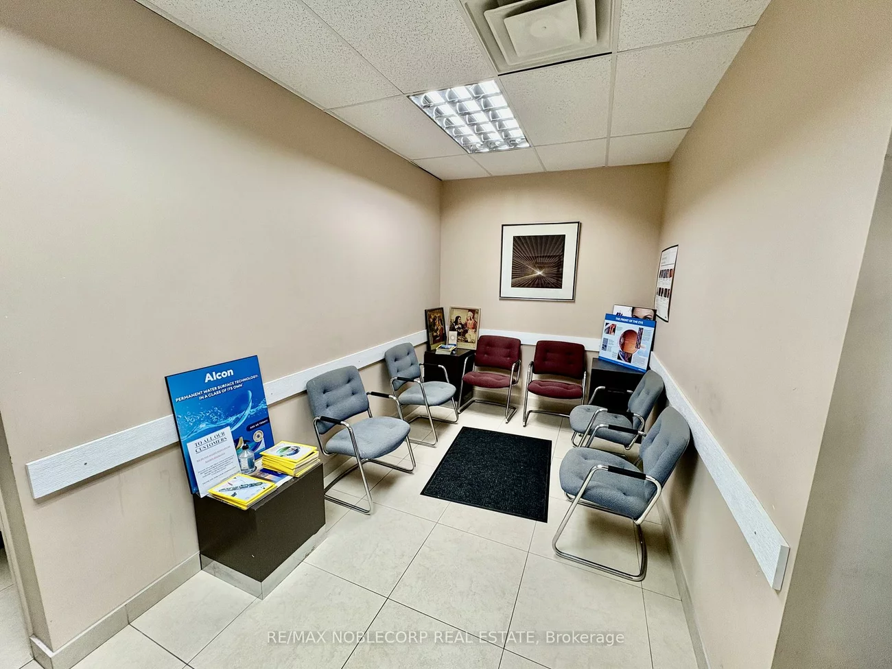 4105, STEELES, Black Creek, Toronto