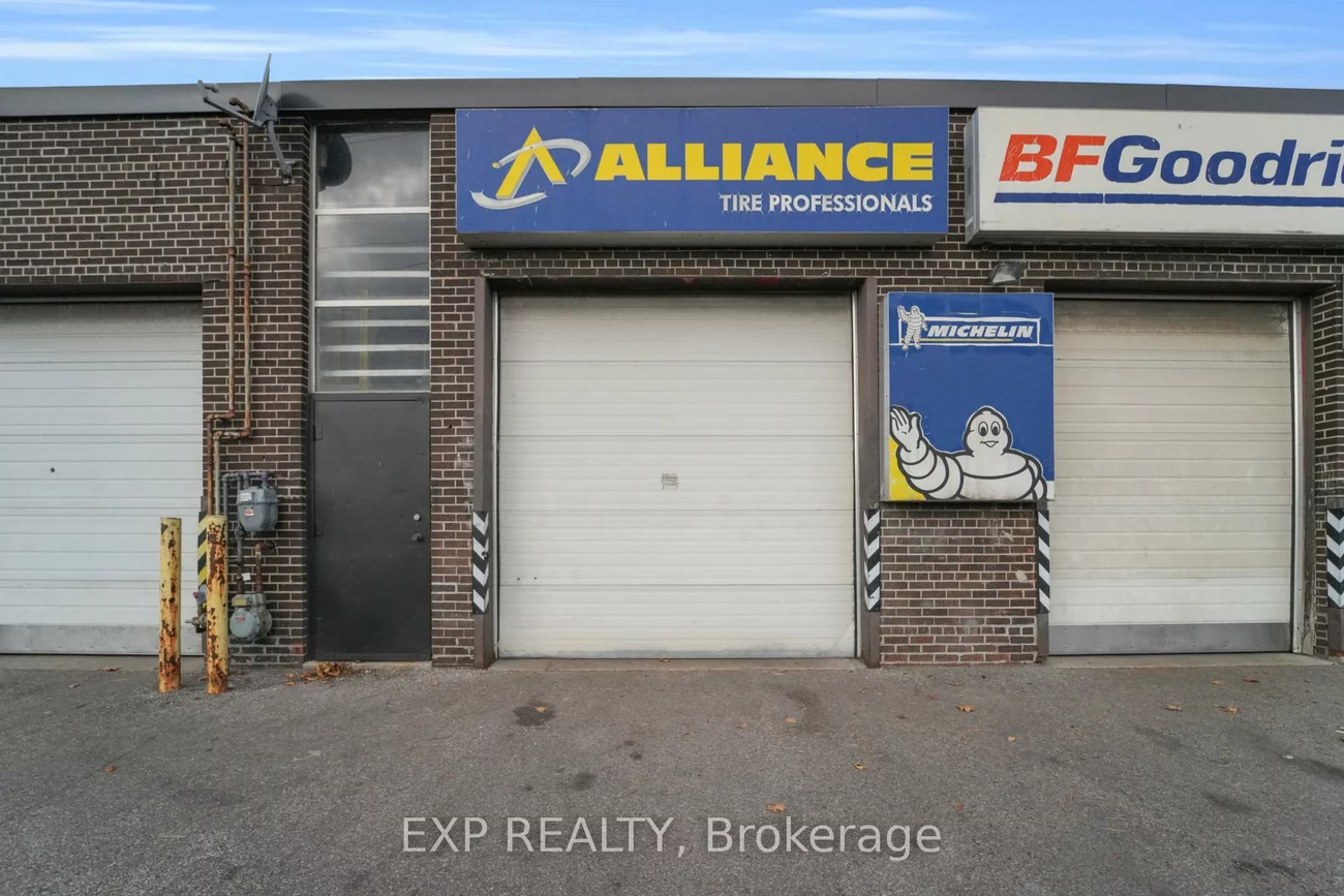 45, Brisbane, York University Heights, Toronto