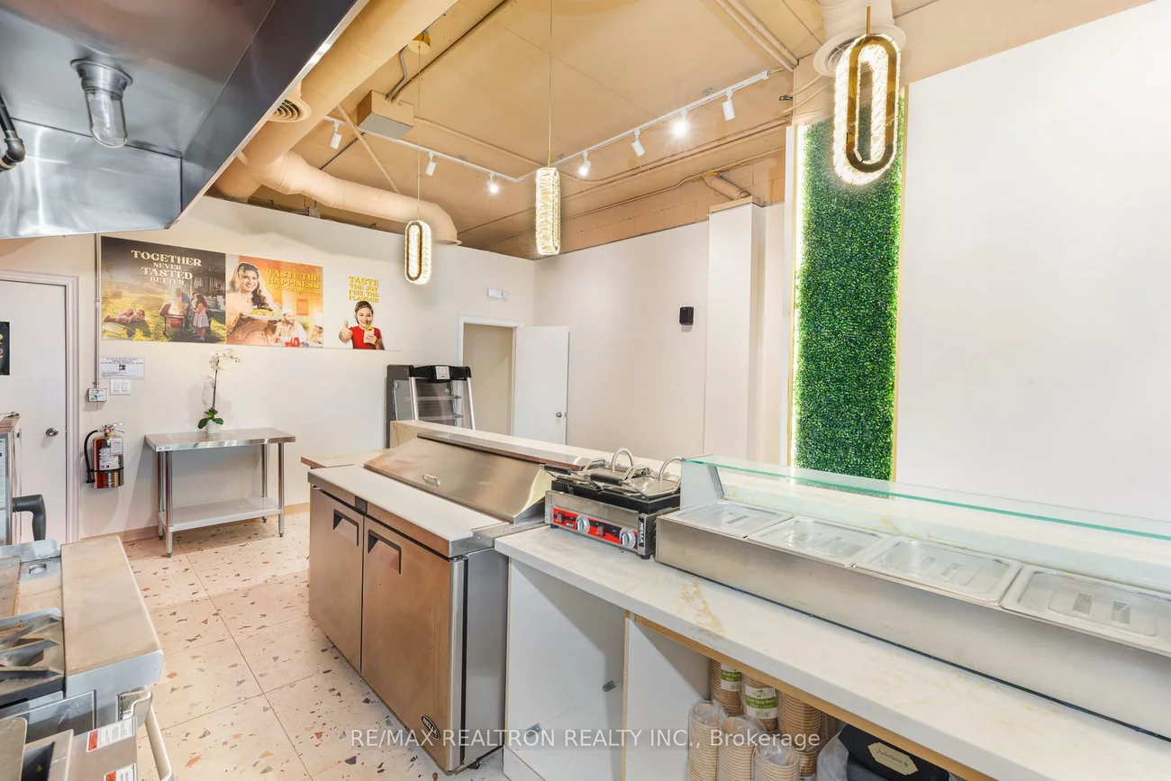 963, Albion, Thistletown-Beaumonde Heights, Toronto