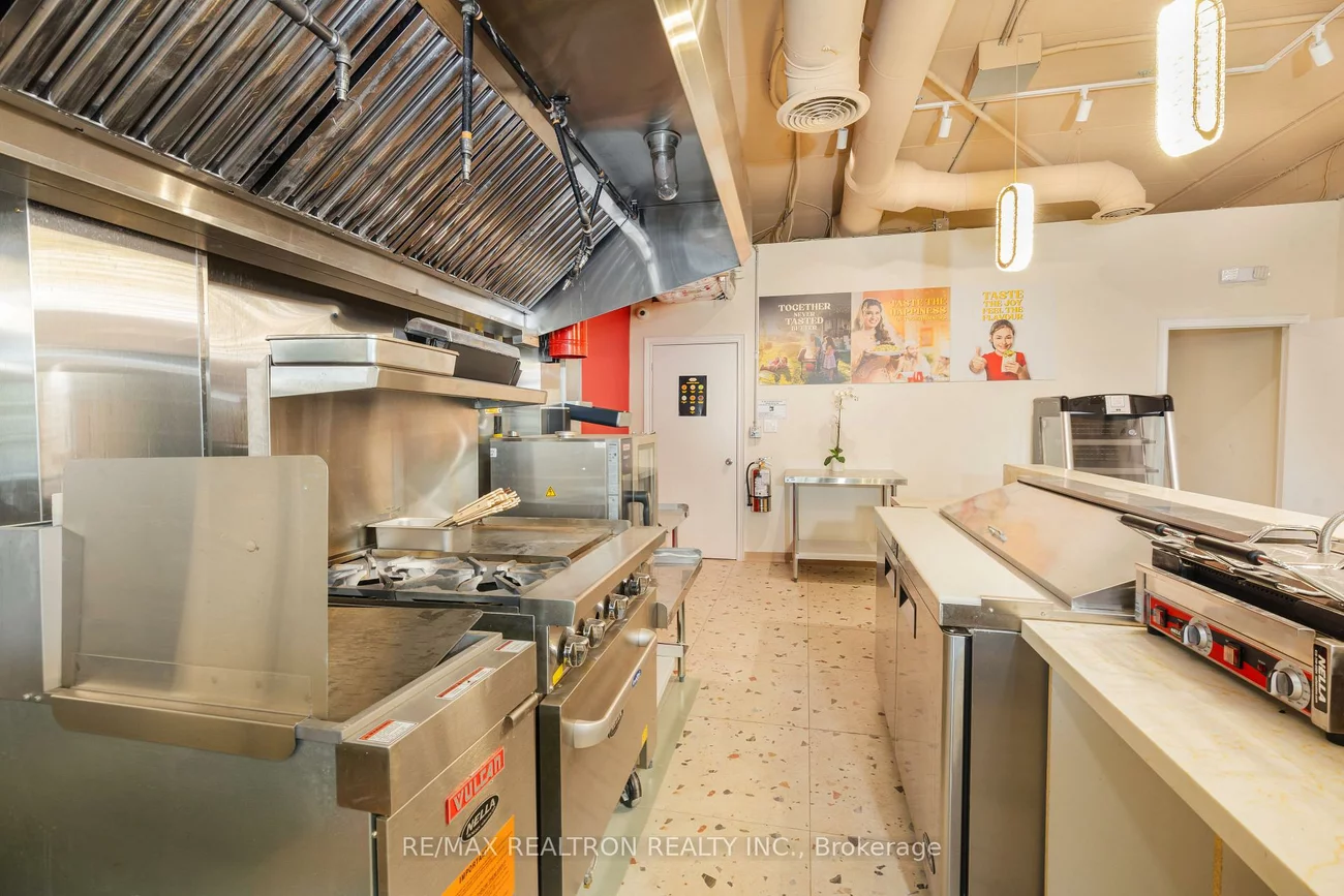 963, Albion, Thistletown-Beaumonde Heights, Toronto