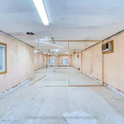 983, Dupont, Dovercourt-Wallace Emerson-Junction, Toronto