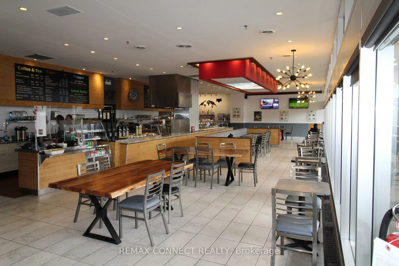 405, The West Mall, Princess-Rosethorn, Toronto