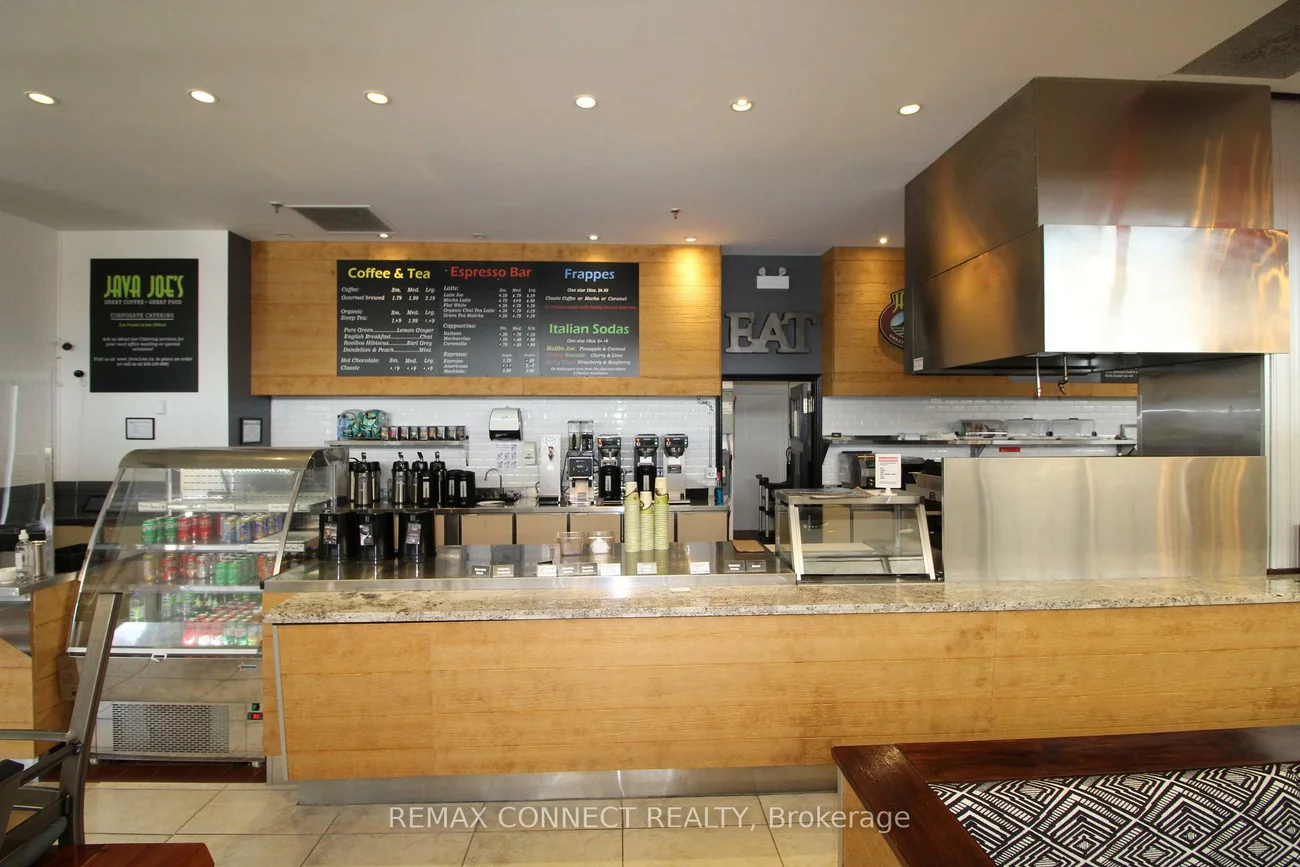 405, The West Mall, Princess-Rosethorn, Toronto