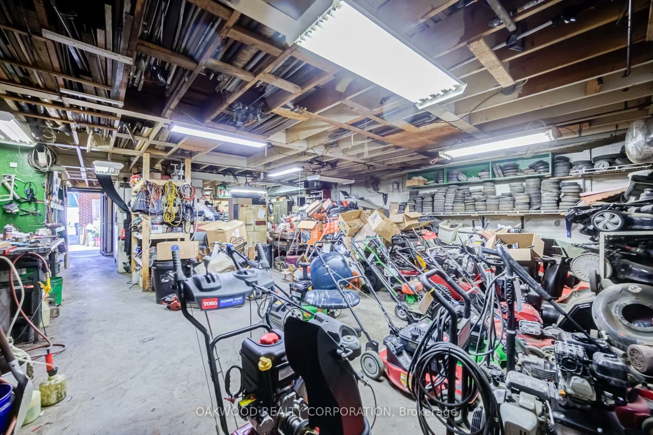 2449, ST CLAIR, Junction Area, Toronto