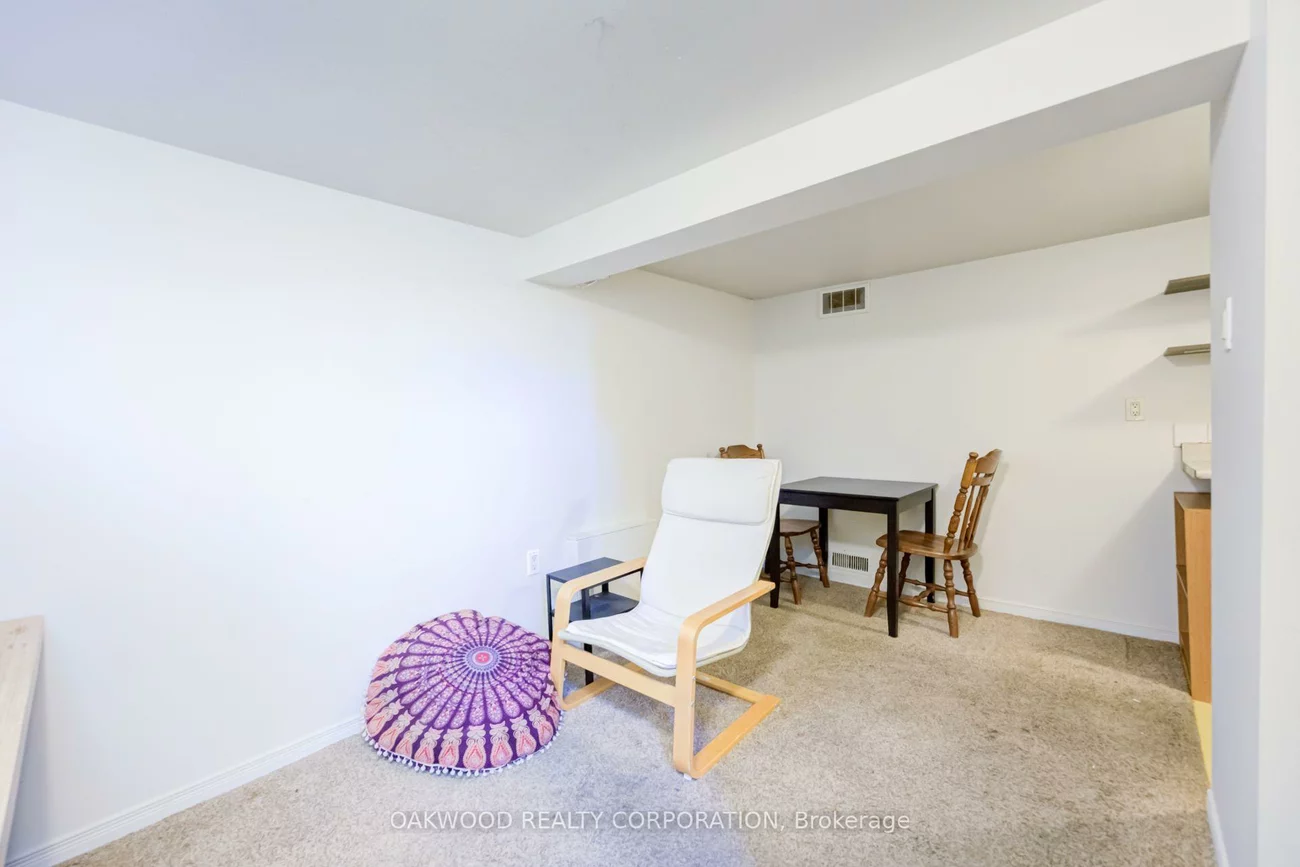 2449, ST CLAIR, Junction Area, Toronto